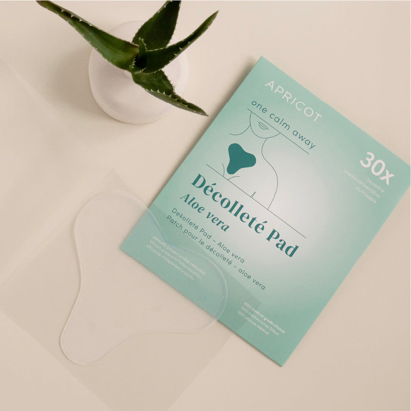 Decollete Pad with Aloe Vera