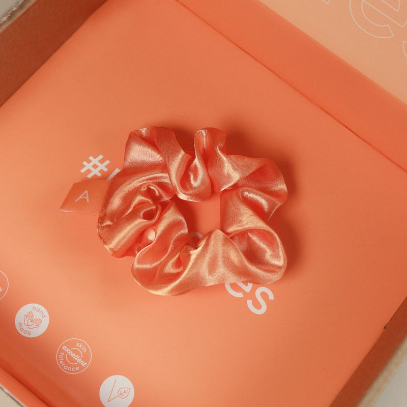 Orange Scrunchie (Gratis Geschenk)
